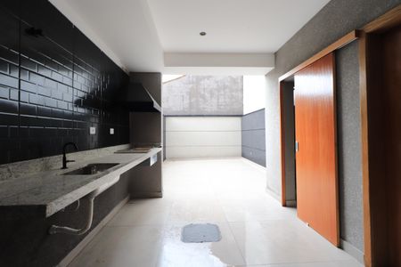 Casa à venda com 200m², 3 quartos e 4 vagasÁrea comum - Churrasqueira