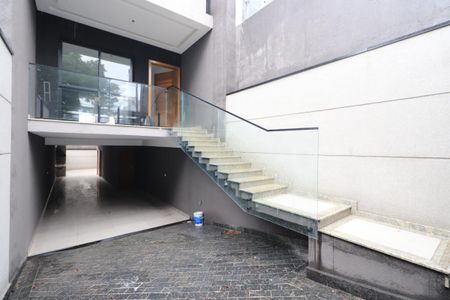 Casa à venda com 200m², 3 quartos e 4 vagasGaragem