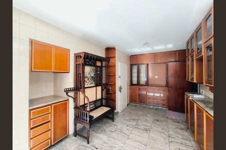 Apartamento à venda com 214m², 3 quartos e 2 vagas Apartamento à venda com 214m², 3 quartos e 2 vagasCozinha