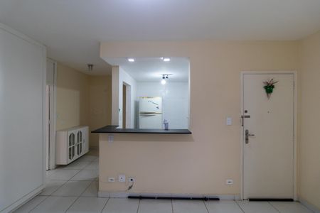 Apartamento à venda com 48m², 1 quarto e sem vaga Apartamento à venda com 48m², 1 quarto e sem vagaSalas