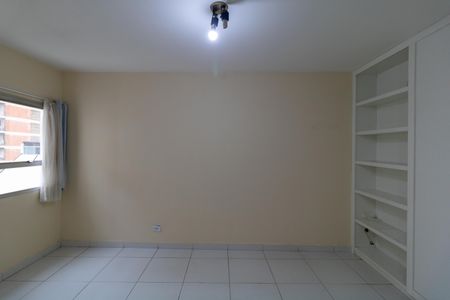 Apartamento à venda com 48m², 1 quarto e sem vaga Apartamento à venda com 48m², 1 quarto e sem vagaSalas