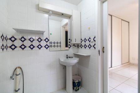 Apartamento à venda com 48m², 1 quarto e sem vaga Apartamento à venda com 48m², 1 quarto e sem vagaBanheiro