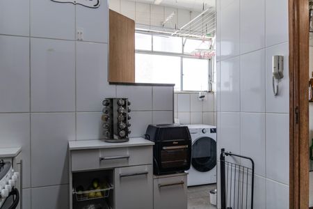 Apartamento à venda com 120m², 3 quartos e 2 vagas Apartamento à venda com 120m², 3 quartos e 2 vagasCozinha