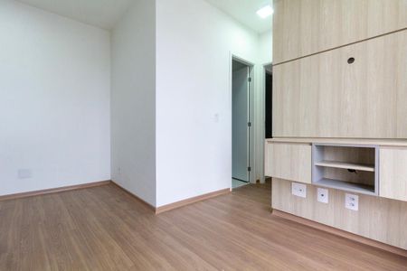 Sala de apartamento para alugar com 2 quartos, 60m² em Jardim Maringa, São Paulo