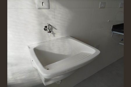 Apartamento à venda com 64m², 2 quartos e sem vagaÁrea de serviço