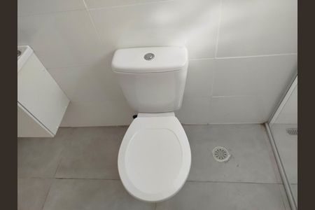 Apartamento à venda com 64m², 2 quartos e sem vagaBanheiro