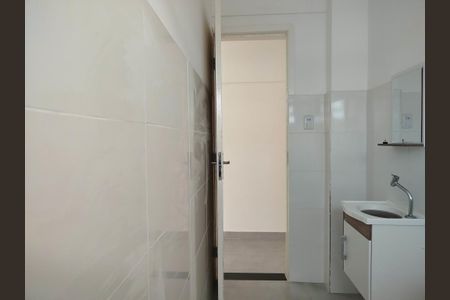 Apartamento à venda com 64m², 2 quartos e sem vagaBanheiro