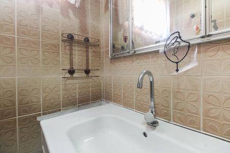 Casa para alugar com 125m², 2 quartos e 3 vagasBanheiro 