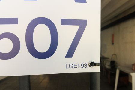 Casa para alugar com 125m², 2 quartos e 3 vagasFachada - Placa Código LGEI-93