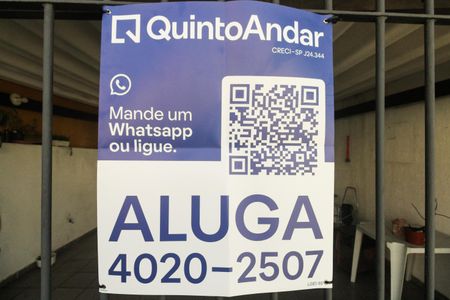 Casa para alugar com 125m², 2 quartos e 3 vagasFachada - Placa Código LGEI-93