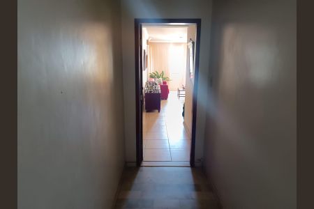 Apartamento para alugar com 135m², 3 quartos e 1 vagaQuarto