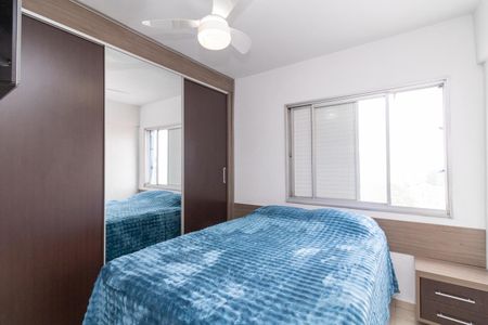 Apartamento à venda com 56m², 2 quartos e 1 vagaQuarto 2