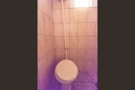 Banheiro de casa para alugar com 1 quarto, 40m² em Jardim Munhoz Junior, Barueri