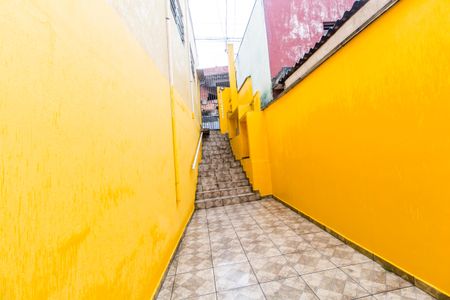 Casa para alugar com 40m², 1 quarto e sem vaga Casa para alugar com 40m², 1 quarto e sem vagaEntrada