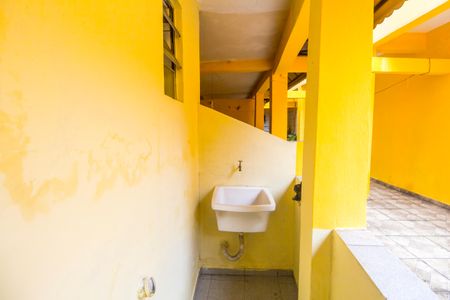 Casa para alugar com 40m², 1 quarto e sem vaga Casa para alugar com 40m², 1 quarto e sem vagaÁrea de Serviço