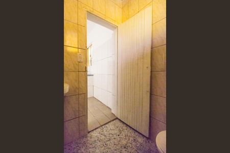 Banheiro de casa para alugar com 1 quarto, 40m² em Jardim Munhoz Junior, Barueri