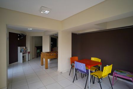 Apartamento para alugar com 52m², 2 quartos e 1 vagaÁrea comum