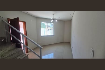 Casa para alugar com 67m², 2 quartos e 1 vagaSala