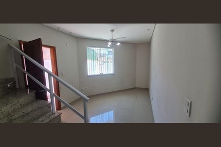 Sala de casa para alugar com 2 quartos, 67m² em Vila Belmiro, Santos