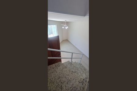 Sala de casa para alugar com 2 quartos, 67m² em Vila Belmiro, Santos
