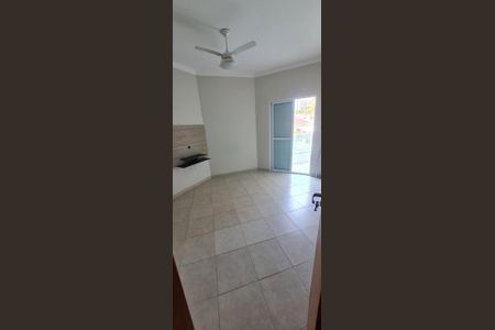 Casa para alugar com 67m², 2 quartos e 1 vagaQuarto