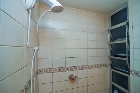Apartamento à venda com 95m², 2 quartos e sem vagaBanheiro