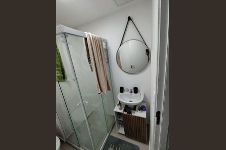 Apartamento para alugar com 66m², 2 quartos e 1 vaga Apartamento para alugar com 66m², 2 quartos e 1 vagaBanheiro