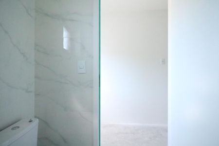 Casa à venda com 166m², 3 quartos e 3 vagasBanheiro da Suíte 1