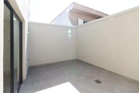 Casa à venda com 166m², 3 quartos e 3 vagasQuintal