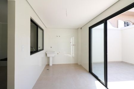 Casa à venda com 166m², 3 quartos e 3 vagasÁrea de Serviço