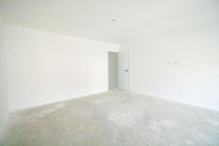 Casa à venda com 166m², 3 quartos e 3 vagasSuíte 2