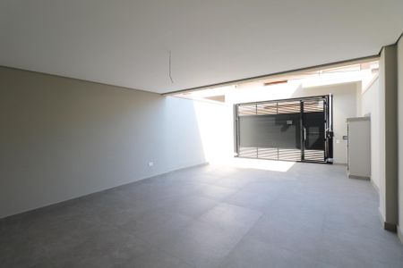 Casa à venda com 166m², 3 quartos e 3 vagasGaragem