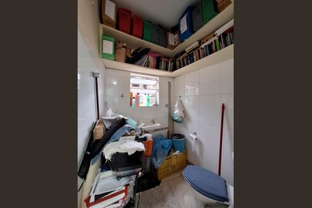 Casa à venda com 100m², 3 quartos e 3 vagasBanheiro Quarto 3