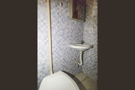 Banheiro de casa para alugar com 1 quarto, 40m² em Jardim Munhoz Junior, Barueri