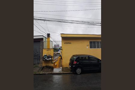 Casa para alugar com 40m², 1 quarto e sem vaga Casa para alugar com 40m², 1 quarto e sem vagaVista da Rua