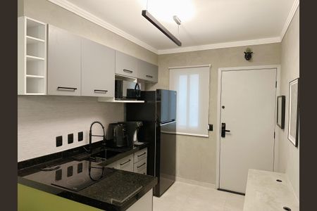 Cozinha de apartamento para alugar com 1 quarto, 70m² em Tucuruvi, São Paulo