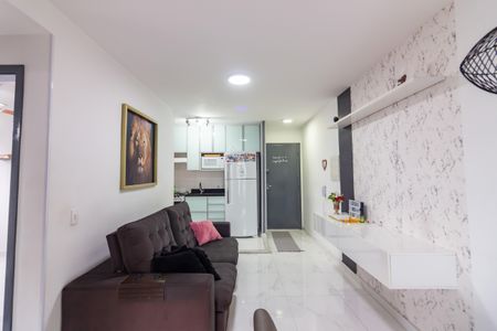 Sala  de apartamento para alugar com 2 quartos, 50m² em Santa Maria, Osasco