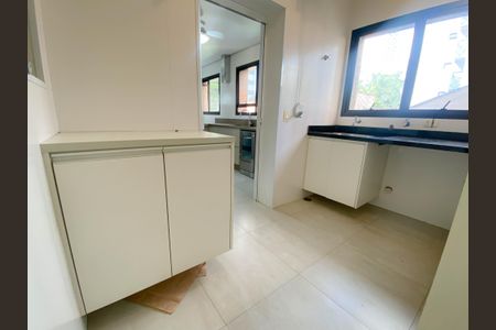 Apartamento à venda com 179m², 2 quartos e 3 vagasÁrea de Serviço