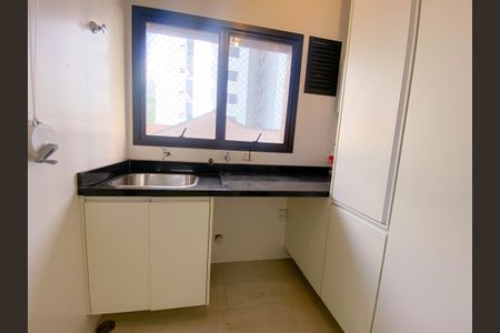 Apartamento à venda com 179m², 2 quartos e 3 vagasÁrea de Serviço
