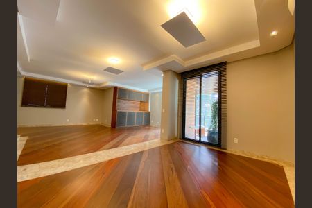Apartamento à venda com 179m², 2 quartos e 3 vagasSala