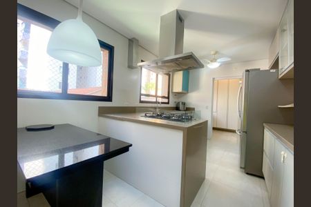 Apartamento à venda com 179m², 2 quartos e 3 vagasCozinha