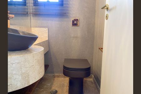 Apartamento à venda com 179m², 2 quartos e 3 vagasLavabo