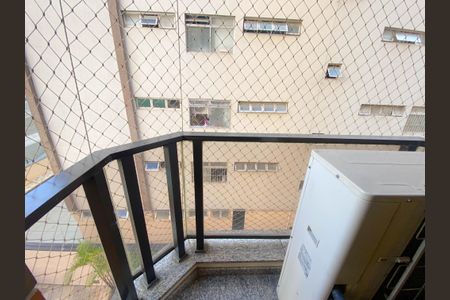 Apartamento à venda com 179m², 2 quartos e 3 vagasVaranda Suíte 3