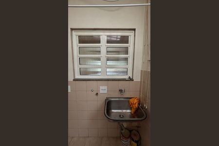 Apartamento para alugar com 77m², 2 quartos e 1 vagaÁrea de Serviço