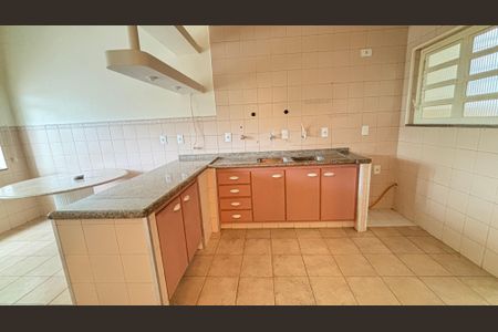 Apartamento para alugar com 77m², 2 quartos e 1 vagaCozinha