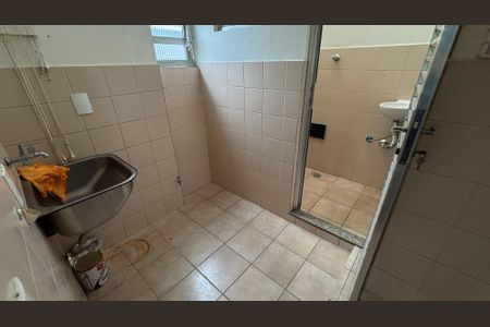 Apartamento para alugar com 77m², 2 quartos e 1 vagaÁrea de Serviço