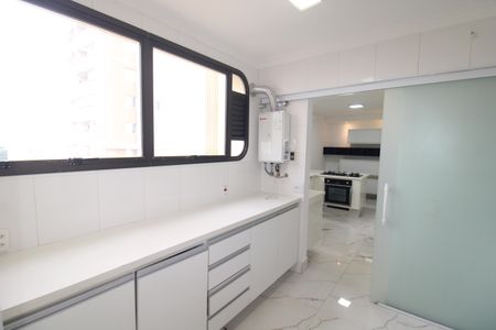 Apartamento para alugar com 153m², 4 quartos e 3 vagasÁrea de Serviço