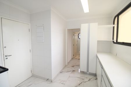 Apartamento para alugar com 153m², 4 quartos e 3 vagasÁrea de Serviço