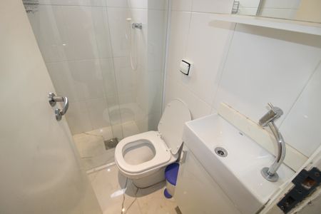 Apartamento para alugar com 153m², 4 quartos e 3 vagasÁrea de Serviço - Banheiro