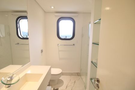 Apartamento para alugar com 153m², 4 quartos e 3 vagasBanheiro 1